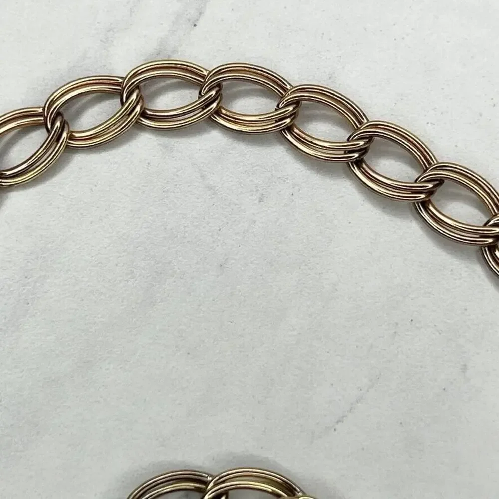 Gold Tone Drape Chain Link Belt - Size XS/S - Adjustable 8